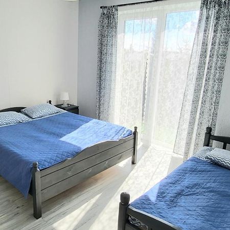 Emada- Pokoje Goscinne I Studia Ostrowo  Pokoj fotografie
