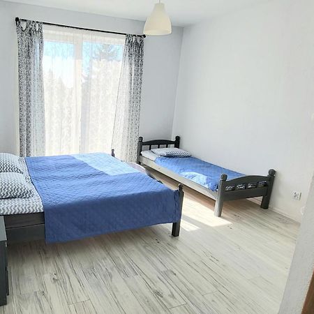 Emada- Pokoje Goscinne I Studia Ostrowo  Pokoj fotografie