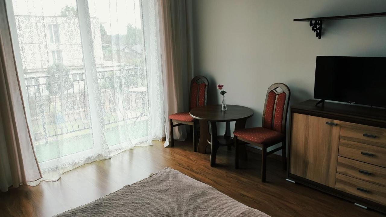 Emada- Pokoje Goscinne I Studia Ostrowo  Exteriér fotografie